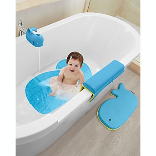SKIP*HOP® Moby® 4-Piece Bath Time Essentials Kit in Blue