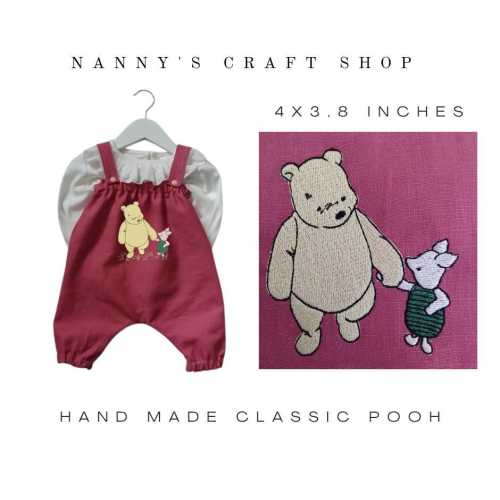 Baby girl clothes. Baby outfit. Pooh Bear. Baby clothes. Baby gift. Baby shower. Embroidery baby clothes. Linen outfit. Blouse NOT inc.
