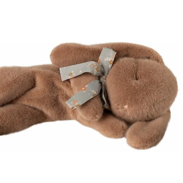 Maileg - Sleeping bunny plush - Chocolate | Smallable