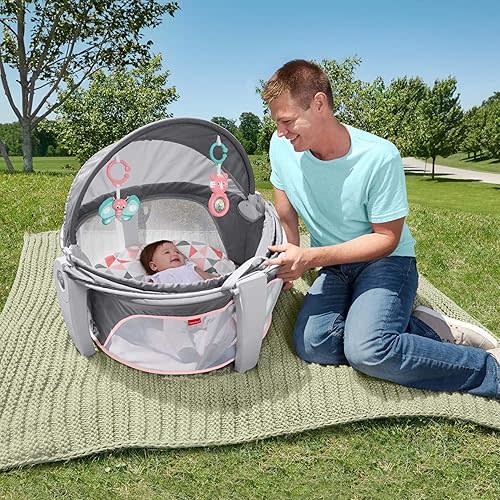 Fisher-Price Portable Bassinet On-The-Go Baby Dome, Travel Play Space with Developmental Newborn Toys & Canopy, Rosy Windmill
