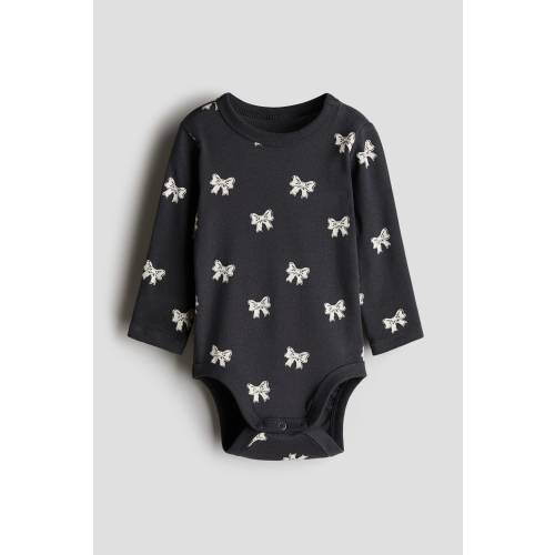 LONG-SLEEVED BODYSUIT