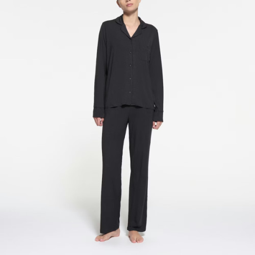 SKIMS SLEEP LONG SLEEVE BUTTON UP SET | ONYX | SKIMS