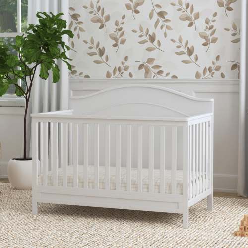 DaVinci Charlie 4-in-1 Convertible Crib
– DaVinci Baby
