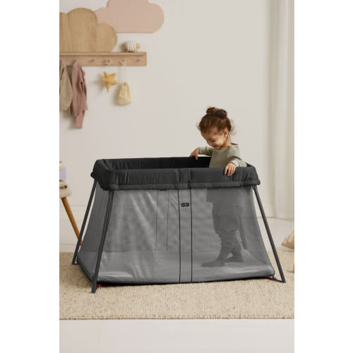 BabyBjörn Travel Crib Light
