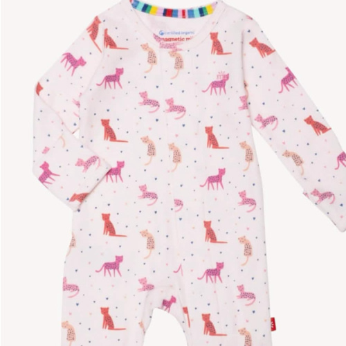 Magnetic Footie 0-3m - Cheetah Bonita