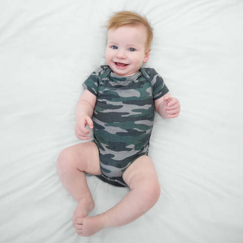 Vintage Camo Short Sleeve Bodysuit – Little Sleepies