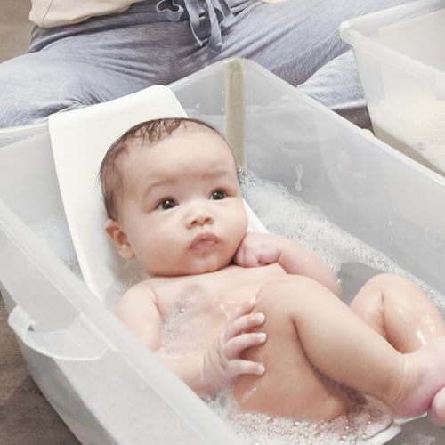Stokke Flexi Bath Bundle, Sandy Beige - Foldable Baby Bathtub + Newborn Support - Durable & Easy to Store - Convenient to Use at Home or Traveling - Best for Newborns & Babies Up to 48 Months