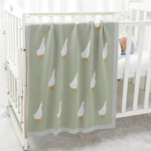 Goose Knitted Blanket