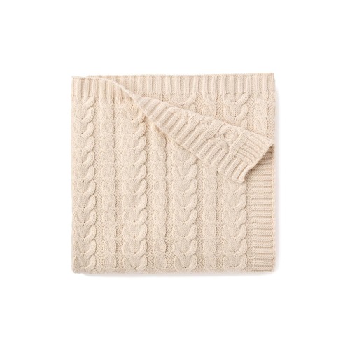 Horseshoe Cable Knit Cotton Blanket
