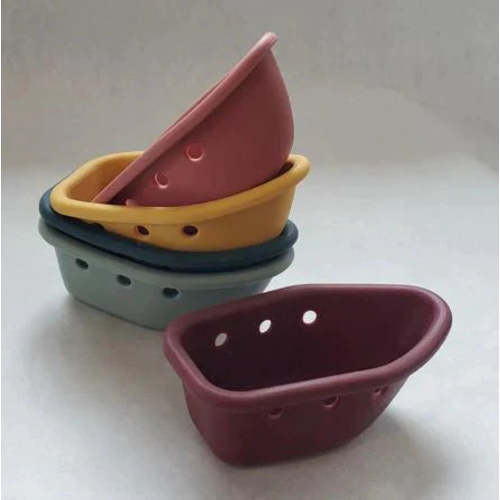 Noüka Silicone Stacking Boat Bath Toy - Set of 5 | Nurtured