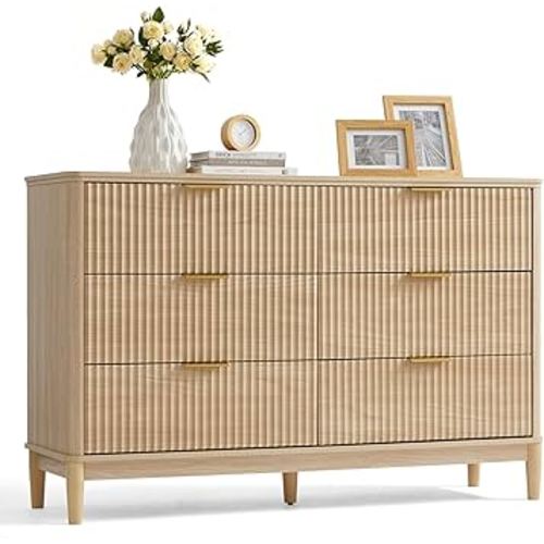 LINSY Fluted Dresser for Bedroom with 6 Drawers, Mid Century Modern Chest of Drawers with Gold Metal Handles, Wide Boho Wood Dressers, Large Farmhouse Storage Cabinet for Bedroom, Living Room, Oak