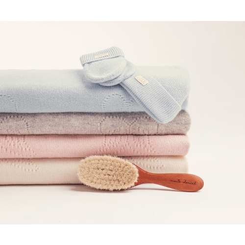 Velour Angel Wing™ Sleepsuit - Gold & Dusty Pink | Marie-Chantal