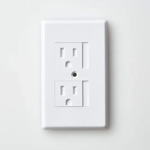 Mommy's Helper Safe Plate Self Closing Electrical Outlet Covers, Baby Proofing Safety Wall Socket Plate, Automatic Sliding Cap Cover Standard Wall Outlet Cover, White