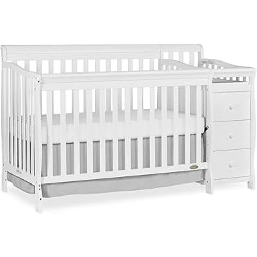 Dream On Me Brody 5-in-1 Convertible Full-Size Baby Crib & 3-Drawer Changer in White, Pinewood, GreenGuard Gold & JPMA, 1” Changer Pad, 3 Mattress Heights, Converts to Toddler & Full Size Bed