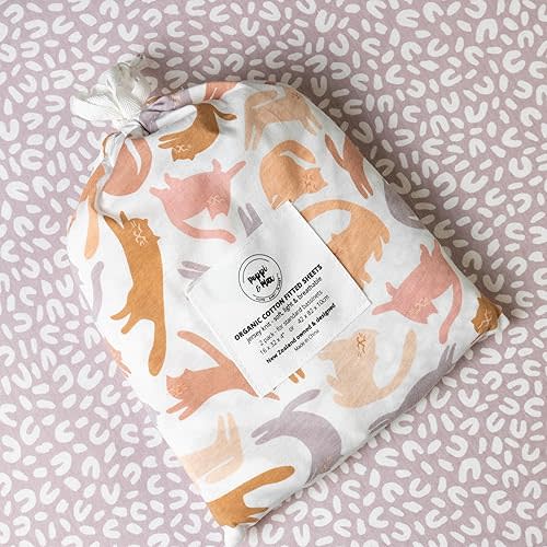 POPPI & MAX 100% Organic Cotton Bassinet Sheets – Snuggly Soft Jersey Knit - Fitted Sheets for 16 x 32” Oval, Rectangle + Hourglass Pads – Sleepy Cats – 2 Pack