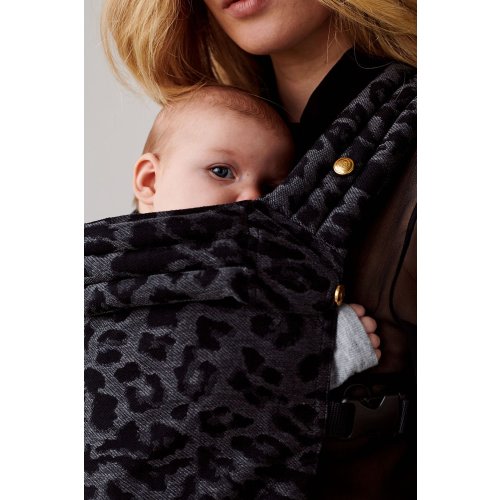 Leopard Grey | Zeitgeist Baby Carrier | SHOP ARTIPOPPE