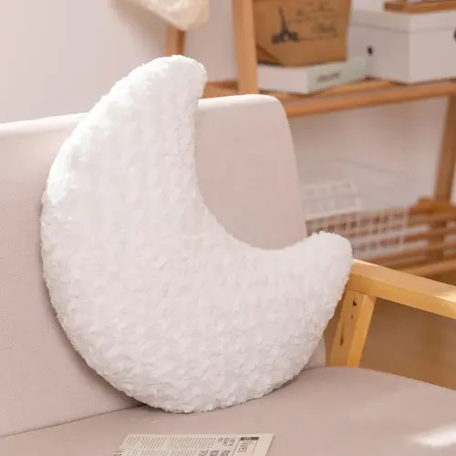 Moon Shaped Pillow with Soft Faux Fur (19 Inches, White)