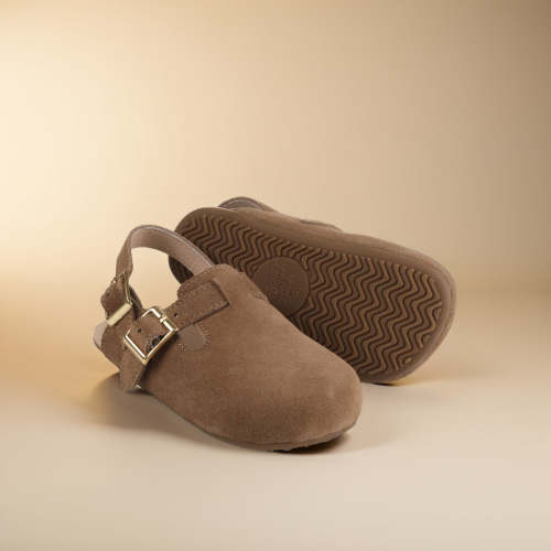 Little Love Bug Co. | The Beck Sandal (Coffee, size 4)