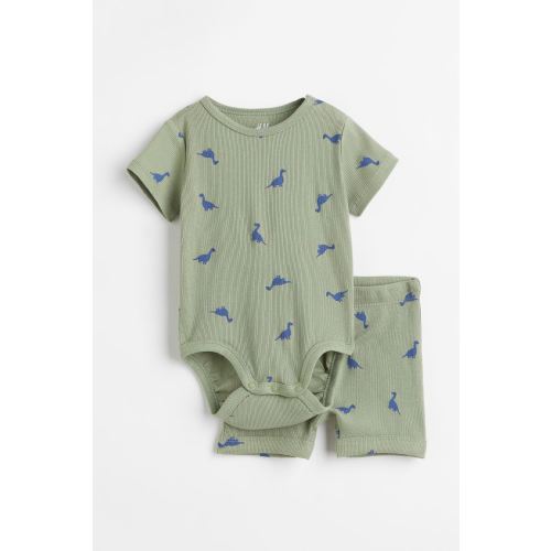 2-piece Bodysuit and Shorts Set
