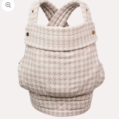 Ergonomic Baby Carrier for Newborns to Toddlers – Adjustable, Comfortable Design for Hands-Free Parenting