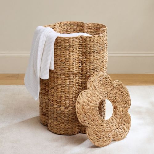 Flower Woven Hamper (17"x24")
