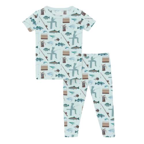Print Short Sleeve Pajama Set in Fresh Air Fishing