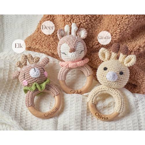 Crochet Toy Rattle for Babies, Personalized Baby Shower Gift, Wooden Rattle Ring for Newborn Gift, Newborn Gift, Gift for Nephew Niece