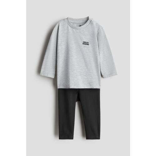 2-PIECE TOP AND LEGGINGS SET: 6M