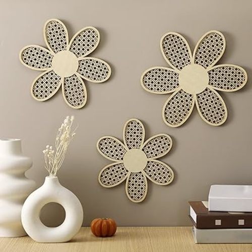 Maitys 3 Pieces Boho Daisy Wall Decor Natural Rattan Flower Wall Hanging Art Wooden Boho Art Nursery Flowers Farmhouse Hanging Decor for Home Office Nursery(Wooden Color)