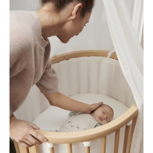Stokke® Sleepi™ Mini Crib: The Perfect Convertible Crib for Your Baby