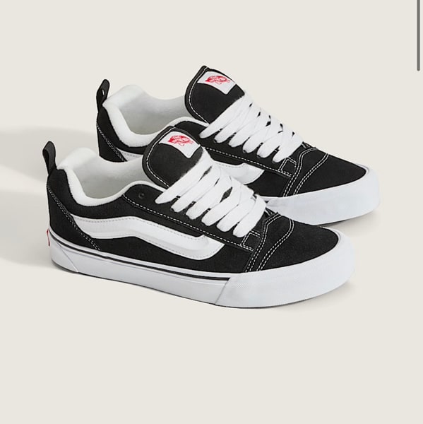Knu Skool Shoe in Black / True White | Vans