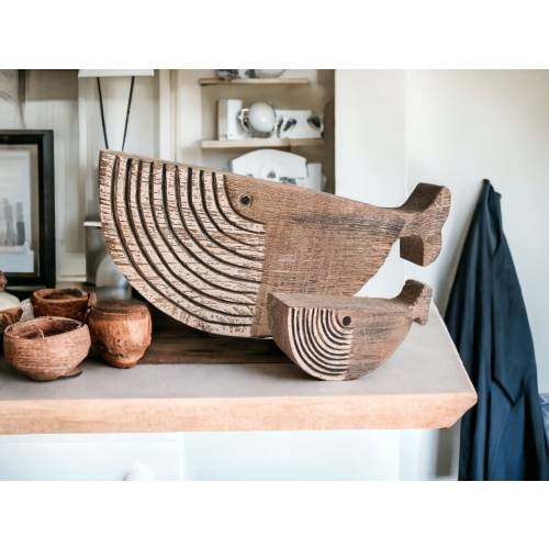 Wooden Carved Whales / Set of 2 / Rustic Coastal Decor / Mother and Baby Whale Set / Thoughtful Gift / Coastal Style Accent / Whale Decor