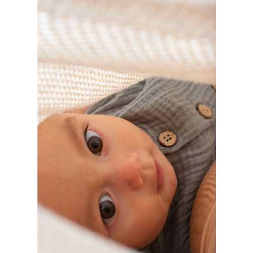 Cocoon: Stylish and Breathable Nursing Cover - AMMA