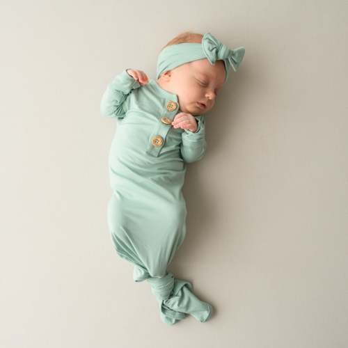 Knotted Gown with Bow Set in Sage | Kyte Baby