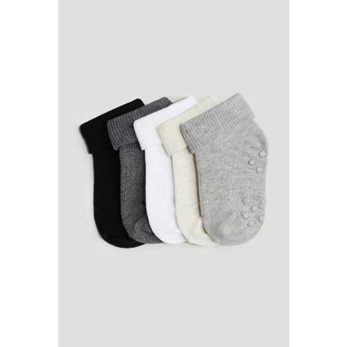 5-PACK NON-SLIP SOCKS