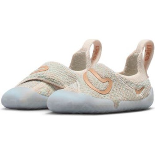 Kids' Swoosh 1 Sneaker, 7 M