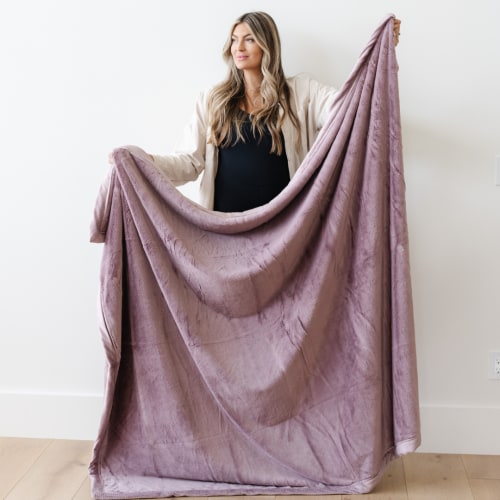 LUSH XL BLANKETS