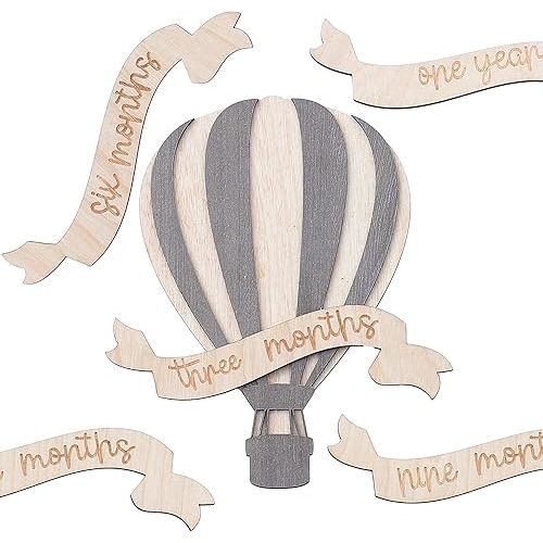 Baby Monthly Milestone Cards - Wooden Monthly Milestone Discs - Newborn Photography Props to Document Your Baby´s Growth - Baby Announcement Sign (Air Balloon)