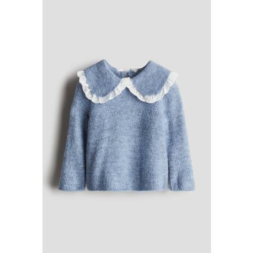 SWEATER WITH PETER PAN COLLAR