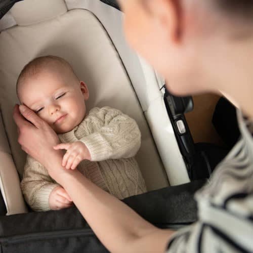 lytl™ bassinet + stand