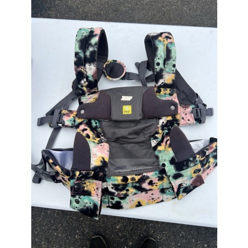 Lillebaby COMPLETE baby carrier, watercolor print