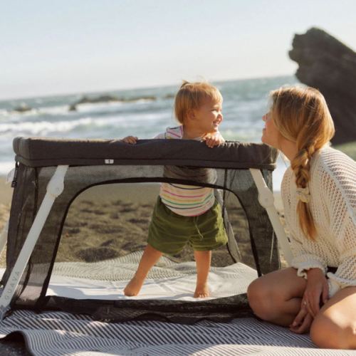 Lotus Travel Crib