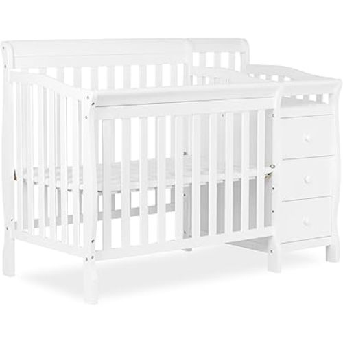 Dream On Me Jayden 4‑in‑1 Mini Convertible Baby Crib & Changer with Storage in White, Pinewood, GreenGuard Gold & JPMA, 1” Mattress Pad, 3 Mattress Heights, Converts to Mini Day & Twin-Size Bed