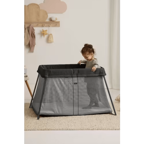 BabyBjörn Travel Crib Light