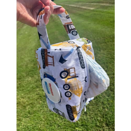 Diaper & Wipe Pouch | Quick On-the-Go Diaper Bag | Diaper and Wipe Holder | Baby Shower Gift | Diaper Bag | Toddler On-the-Go Bag