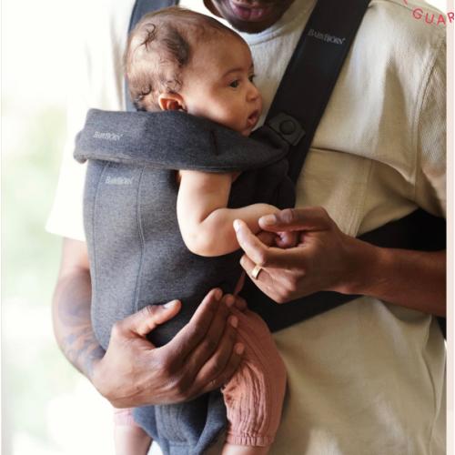 BabyBjörn Baby Carrier Mini