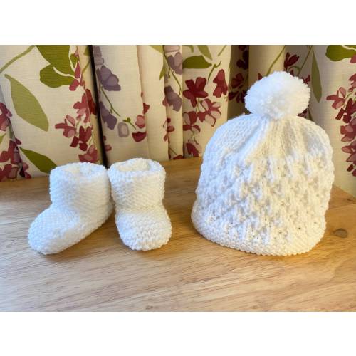 Hand Knitted Hat and Matching Booties Set - 0-3 Months - White