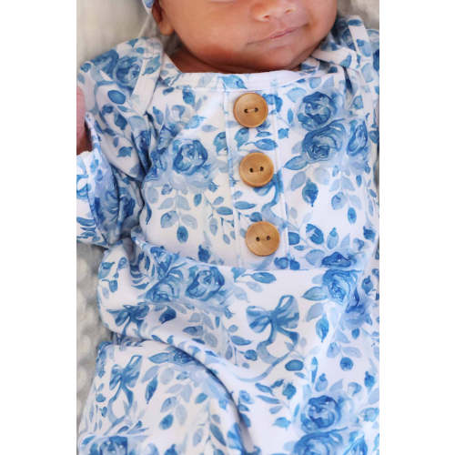 Betsy's Blooms Newborn Baby Knot Gown & Hat Set