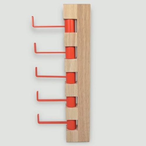 Seek Rotating Vertical Wall Hook Rail