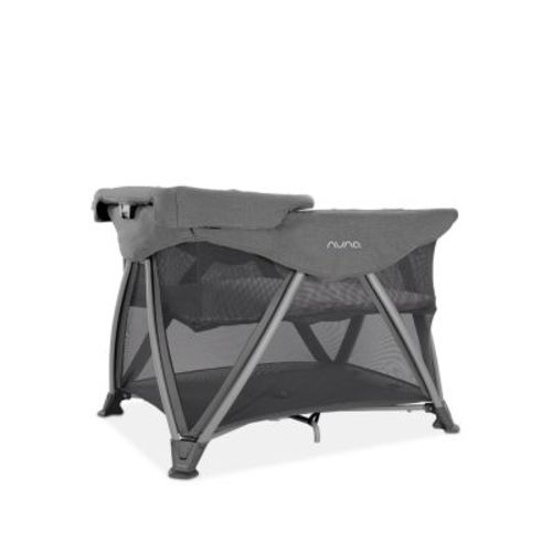 SENA™ aire Play Yard & Travel Crib + SENA™ series changer